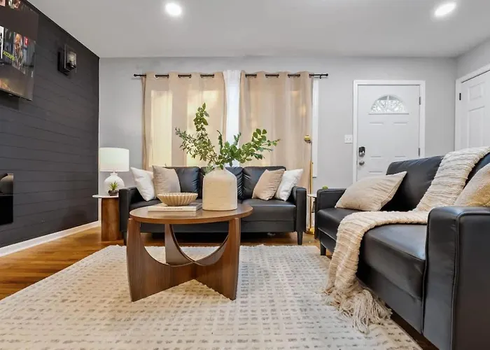 Cozy Oasis 4br * Joliet
