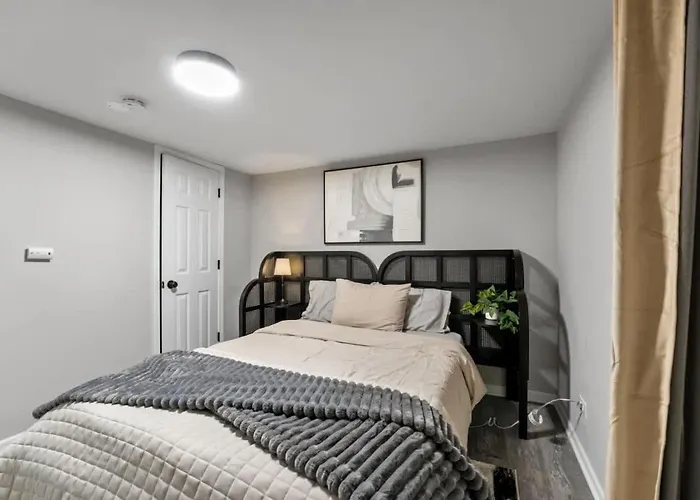 Cozy Oasis 4br * Joliet